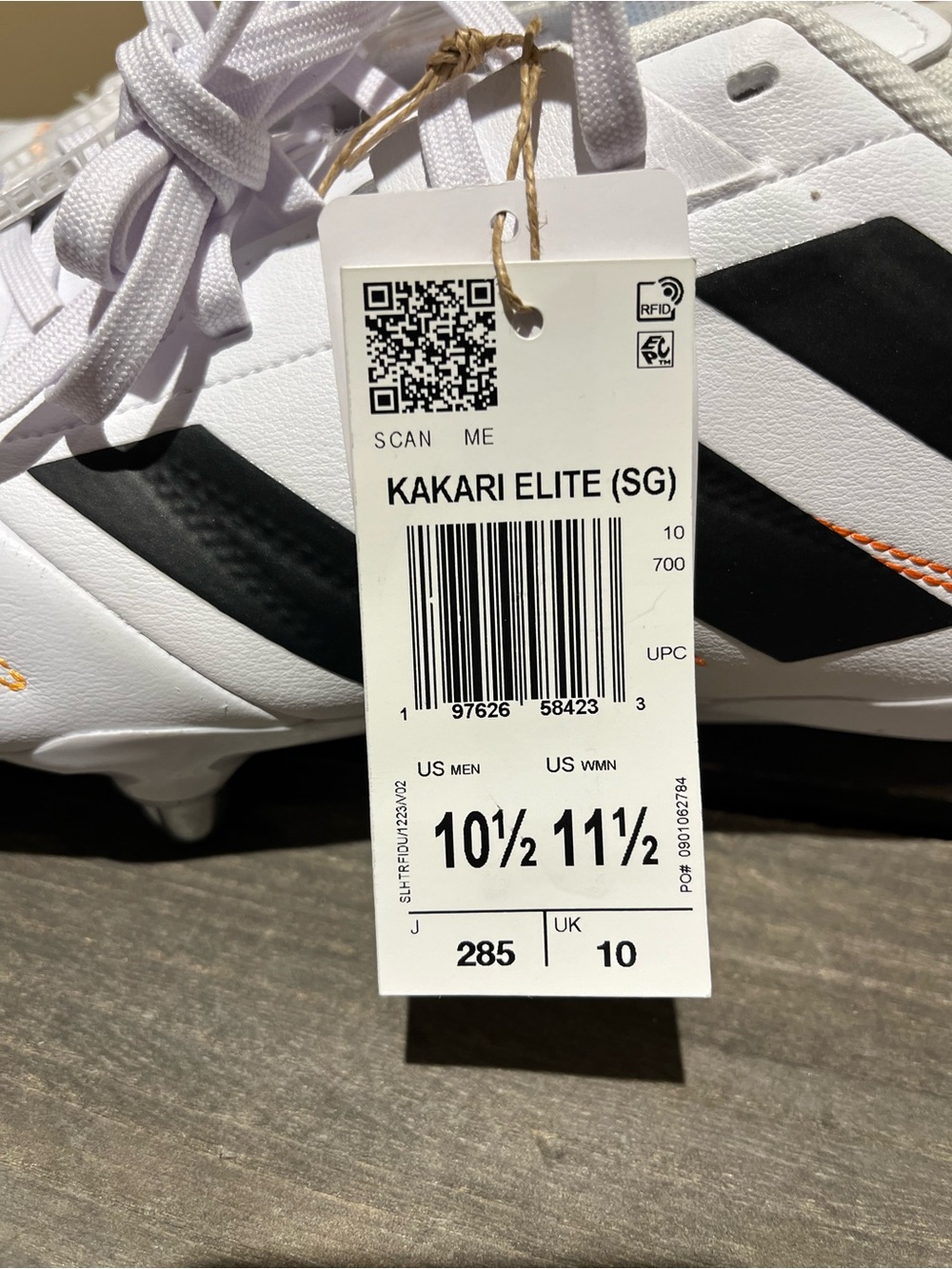 adidas Kakari Elite SG Rugby Boots Sz 10.5 |NWOB
White/Black/Lucid Aquamarine - Picture 2 of 12